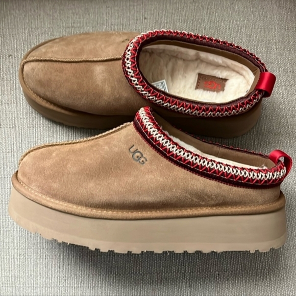 New Without Tags UGG Tazz Chestnut Platform Slippers - Picture 7 of 7